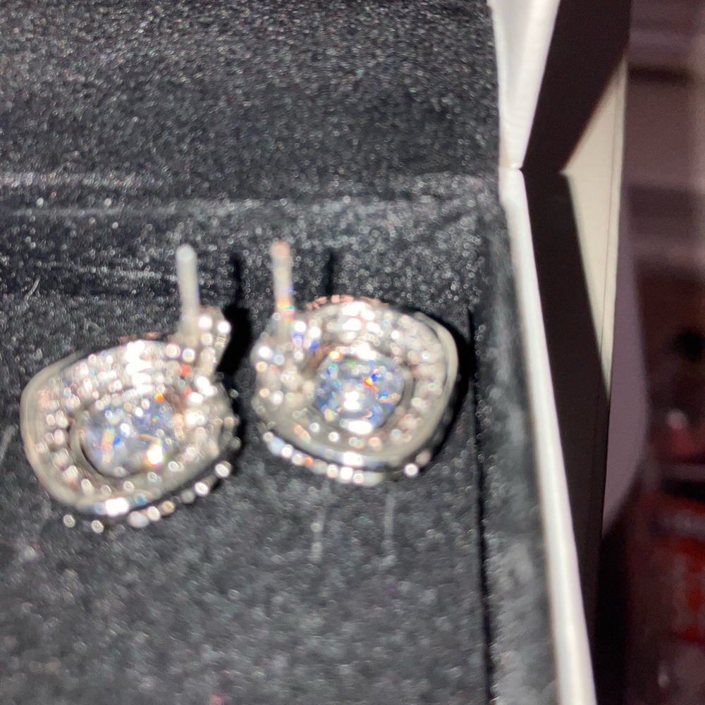 DIAMOMELLE STUDS - Picture 3 of 4